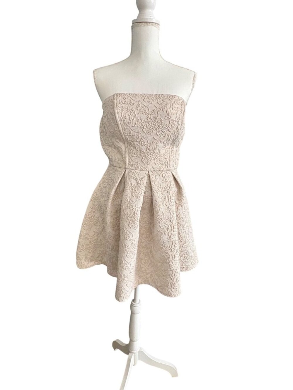 Strapless Champagne Jacquard Mini Dress Fit & Flare Party Dress Windsor Junior 7
